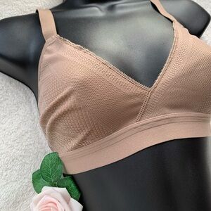 Lululemon Awake to Lace Tan Beige Bra